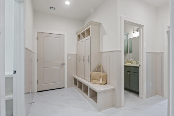 55-print-606 S Tall Chief Ave - Skiatook, OK-mudroom 55-print-606 S Tall Chief Ave - Skiatook, OK-mudroom